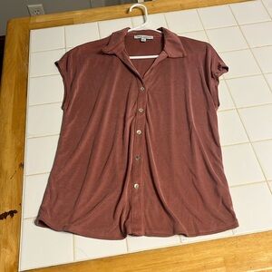 Soft ribbed mauve button up top